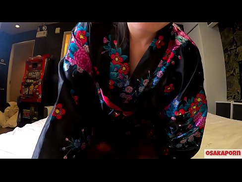 ❤️ O le teine ​​talavou cosplay e fiafia i feusua'iga e fa'atama'ita'i ma se squirt i se fafine ti'eti'e solofanua ma se blowjob. Teine Asia ma pusi fulufulua ma susu aulelei i toniga Iapani masani i ata vitiō faʻaalia le masturbation ma meataalo fuck. Sakura 3 OSAKAORN. ❌ Pono vk